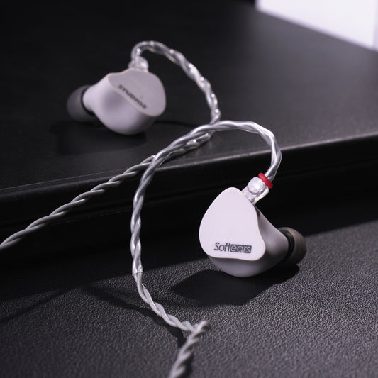 Softears Studio2 earphones are suitable for stage performance, monitoring, and music listening, and can be customized as CIEM